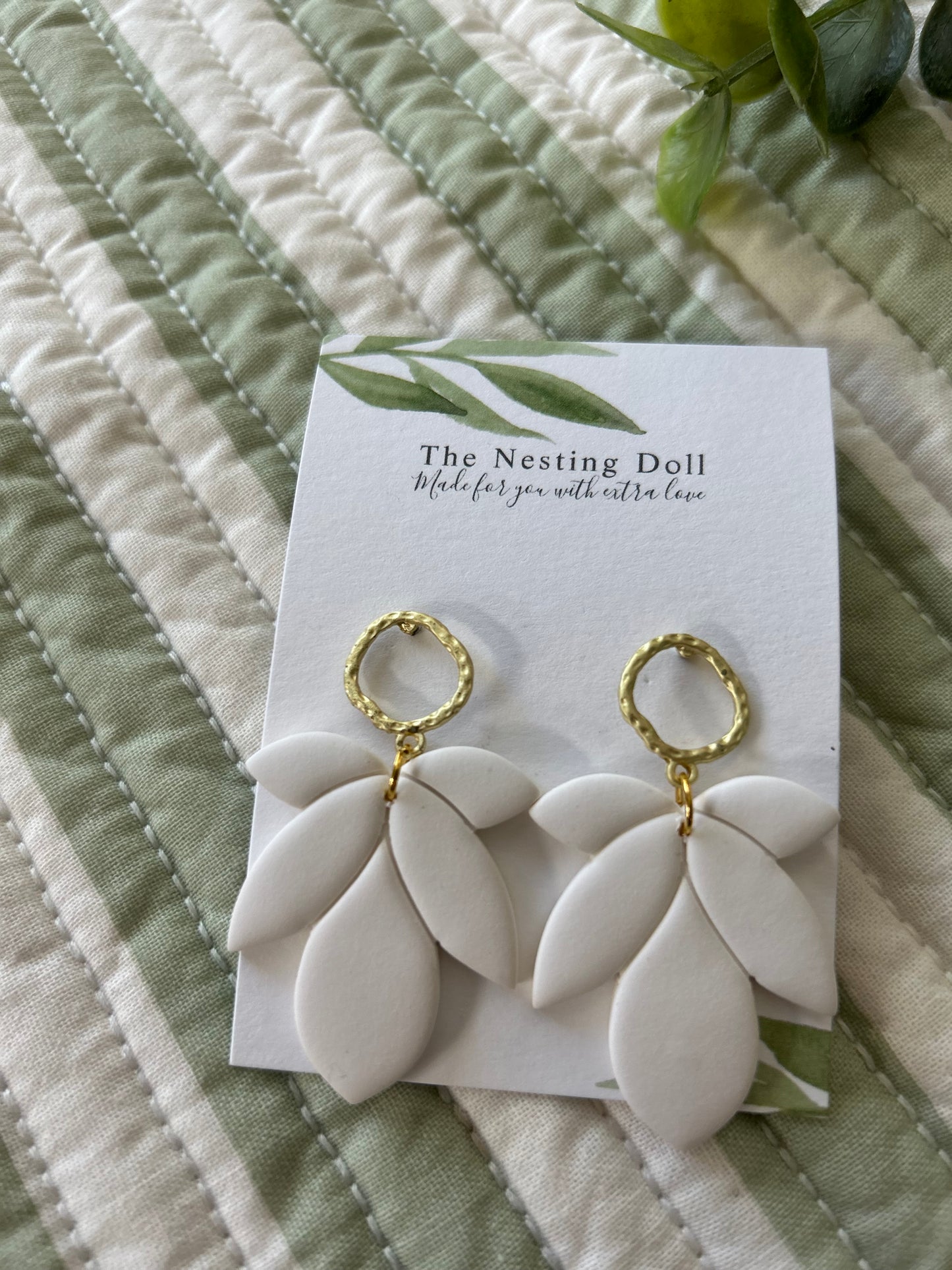 Statement Leaf Dangles (Multiple Colors)
