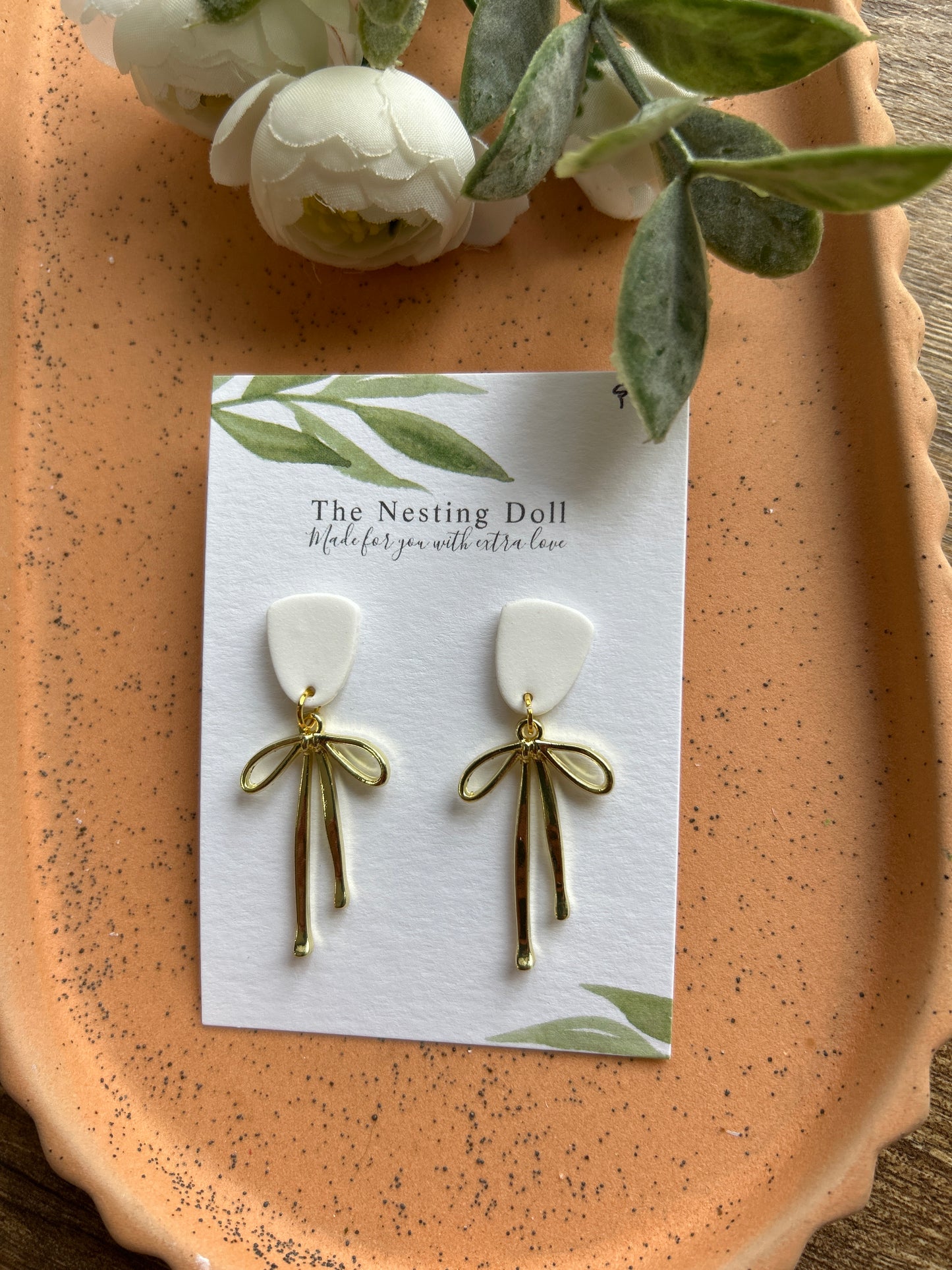 White Bow Dangle
