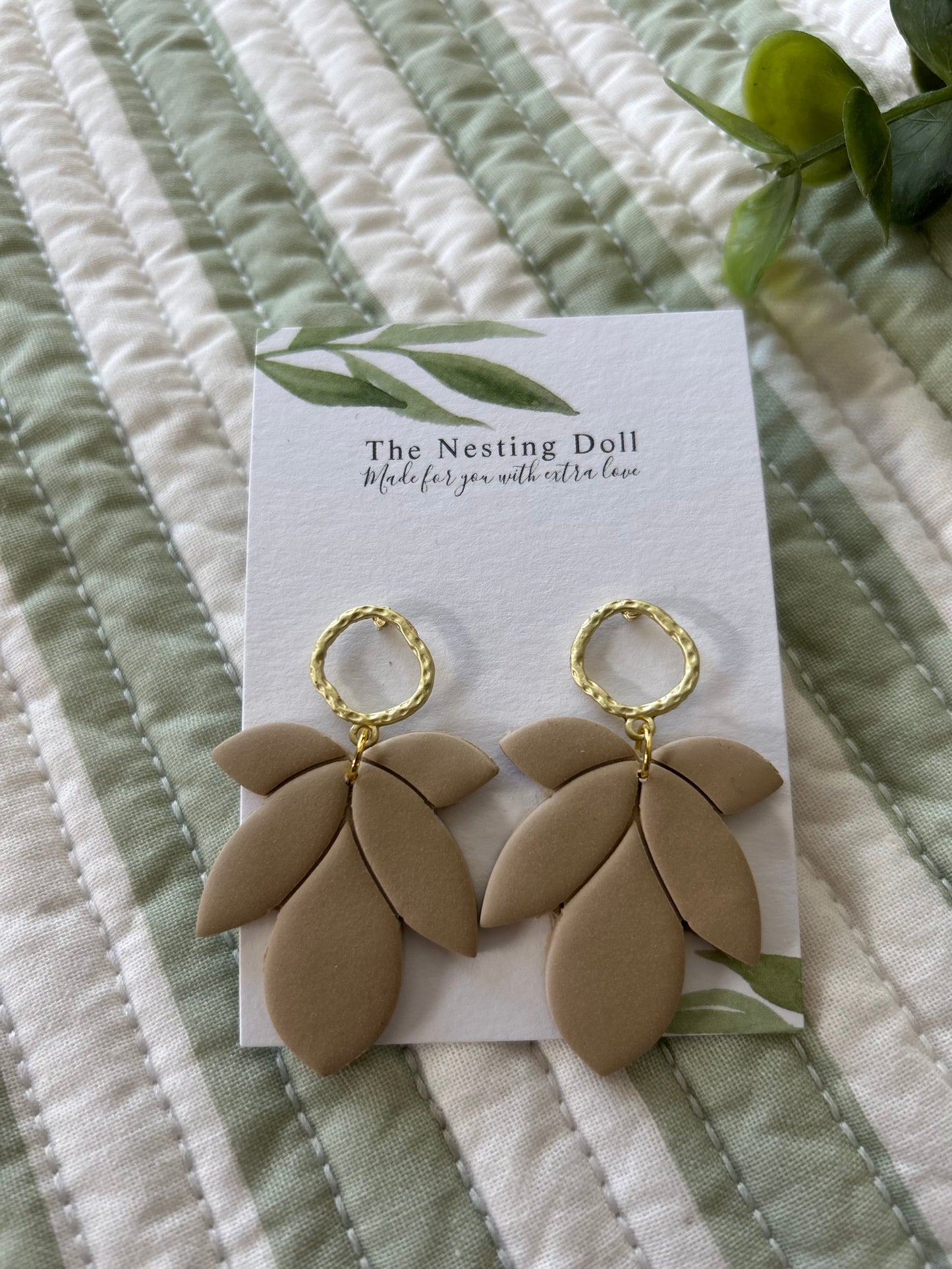 Statement Leaf Dangles (Multiple Colors)