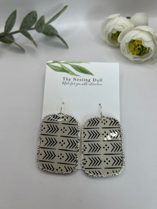 B&W Print Dangles