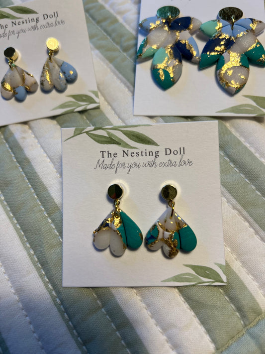 Blue Marbled Scalloped Dangle 1