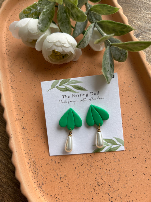 Green Scalloped Pearl Dangles