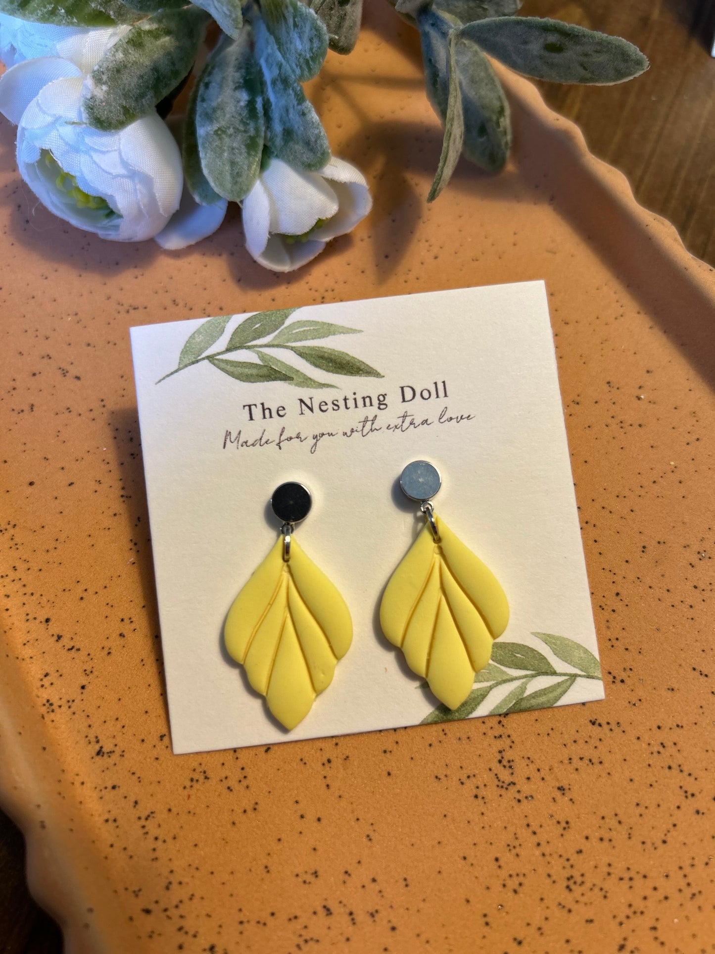 Yellow Leafy Dangle