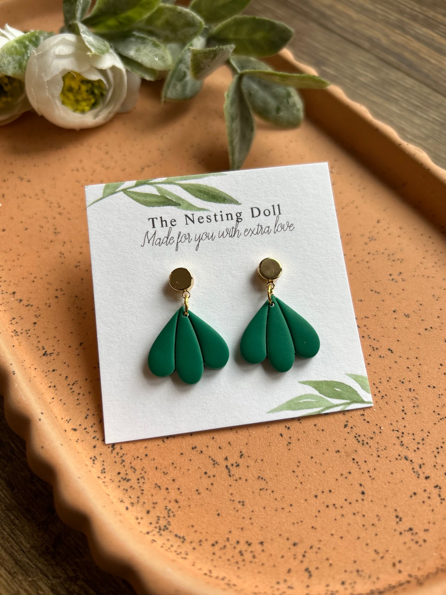 Green Scalloped Dangle