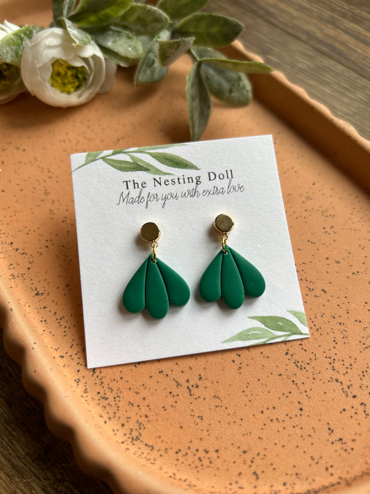 Green Scalloped Dangle