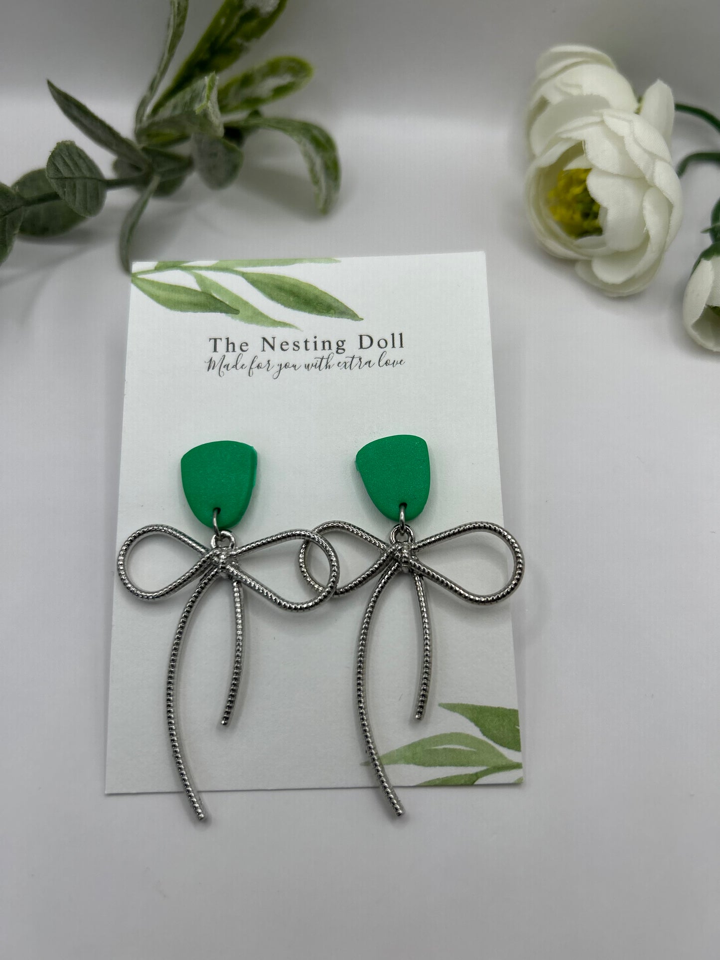 Holiday Bows in Green