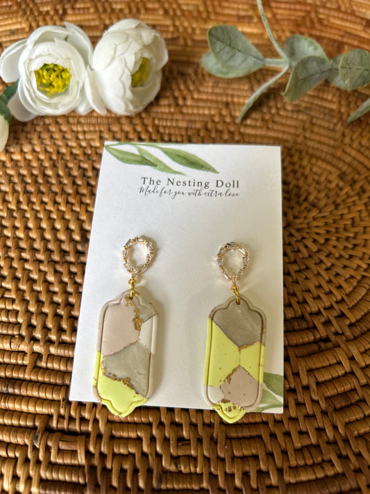Sunshine Marbled Glam Dangle